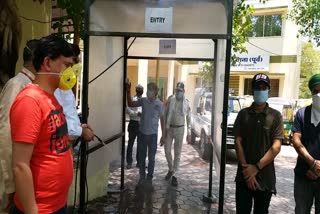 Traffic police station sanitized machine