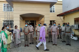 women honored policemen