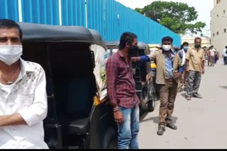 auto drivers hassle in Mysore with no passengers