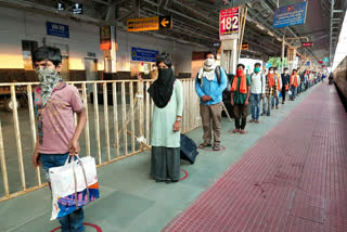 Shramik special train reached Hatia railway station from Mangalore