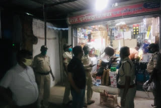 8 shops sealed due to for violation of daily curfew in Anuppur
