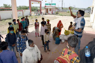 forty labor families reached Sironj by labor special train