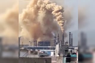 Heavy Smoke in the HPCL refinery in SHU unit