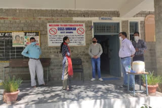 Saluni SDM visits the Bhudar Quarantine Center