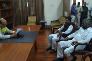 Congress delegation meet Home Ministea
