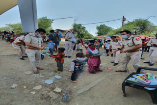 Badarpur police station organized quiz competition over corona virus