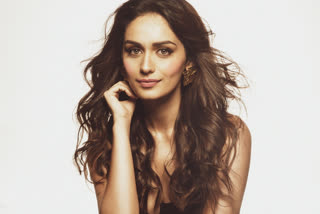 Manushi Chhillar global campaign against COVID-19