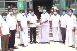 at thiruvallur former mp donates money continuously 4th time to amma mess