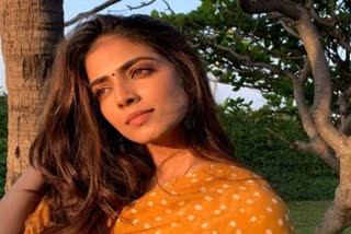 Malavika Mohanan about  Vijay on Master shooting spot