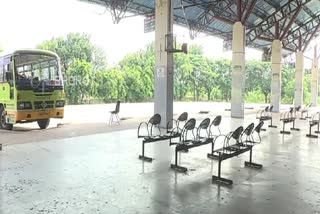 No travelers in Gadaga bus station