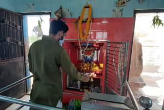 temple of Shanidev is closed in Narmada