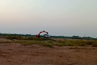 Illegal sand quarrying in kasdol
