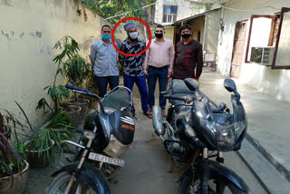 punjabi bagh police arrest auto lifter