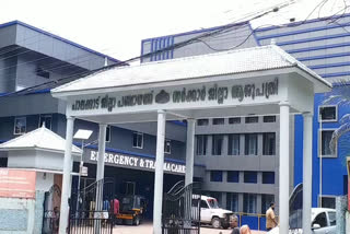 palakkadu covid update പാലക്കാട് കൊവിഡ് നിരീക്ഷണം പാലക്കാട് ജില്ലാ ആശുപത്രി ഒറ്റപ്പാലം താലൂക്ക് ആശുപത്രി palakkadu district hospital news