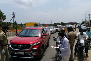 Vehicles trying to cross the border without e-pass