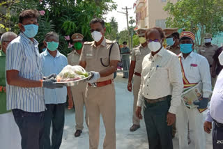 Collector visited the police officer