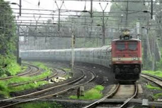 2,600 more Shramik trains in next 10 days: Railways