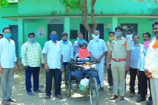 Khammam district Press Club supply of essentials and rice.