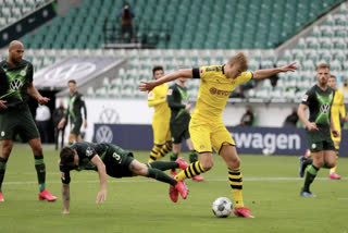 Borussia Dortmund beat Wolfsburg