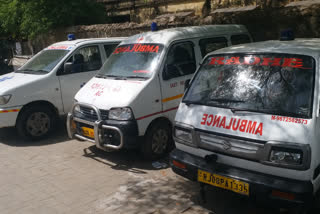अस्पताल में घरेलू वाहनों पर रोक की मांग, ban on domestic vehicles in hospital
