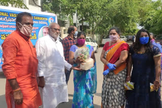 groceries distribution to poor in kotthapet