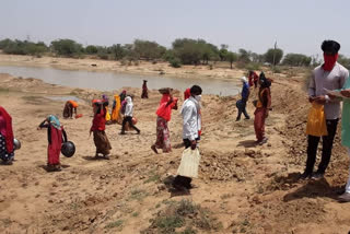 मनरेगा में श्रामिकों को रोजगार, Workers employed in MNREGA