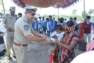 2 lakh migrant workers have reached at home from Telangana