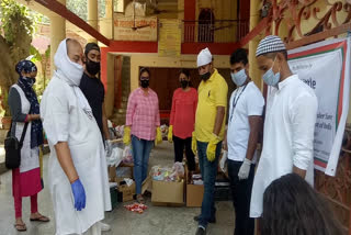 Food kit distributed in chirag delhi on Eid occasion