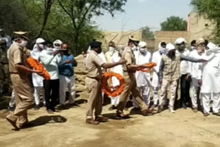 SHO Vishnoi's body cremated with full state honours in Rajasthan