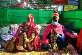 Couple tie knot at a quarantine centre in Assam