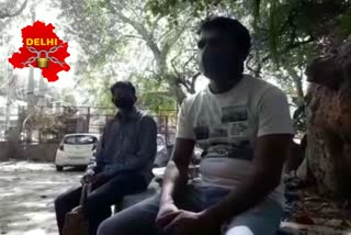 Migrant laborers expressed their feelings in south delhi due to lockdown