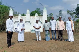 Muslims prayed at home in Ranebenur