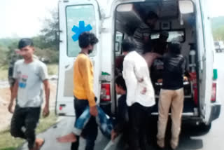 Bus carrying migrant workers overturns in Jharkhand