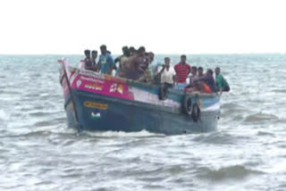 Etv Bharat, Gujarati News, Six adrifted near Micoy Island rescued