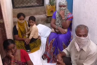 daughter in law Protest in front of mother-in-law's house in secunderabad