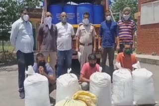 three smugglers arrested with 2 quintals 30 kg chura post in panchkula