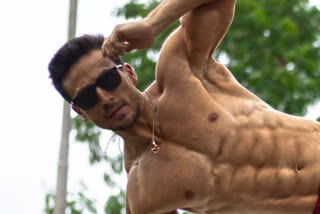 tiger shroff fear of heights