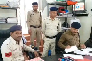 raipur policeman rape accused