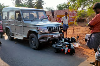 Husband's wife dies after collision with jeep in two-wheeler