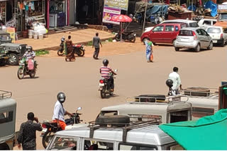 Parking of vehicles on the road