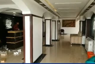 کشمیر: ہوٹل مالکان کا انتظامیہ سے کرائے کا مطالبہ