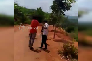 Assault on a boy in Bantwala....Video Viral!