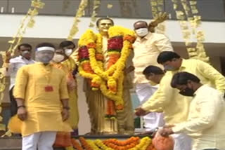 srikakulam district tdp leaders and nandamuri fans celebrated ntr 97th birth anniversary