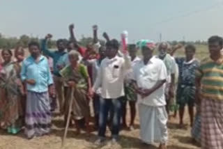 farmers protest for their lands