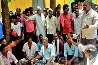 bidar-ben-chincholi-villagers-protest-for-ration