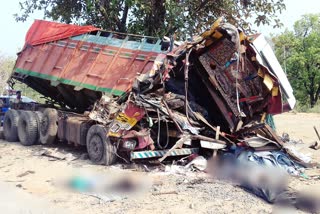 3 died in a road accident in hazaribag