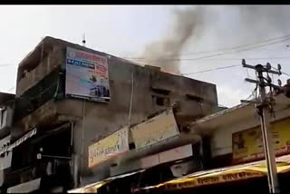 Fire in textile shop due to unknown reasons