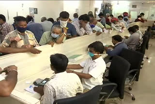 people paying property taxes in karimnagar corporation