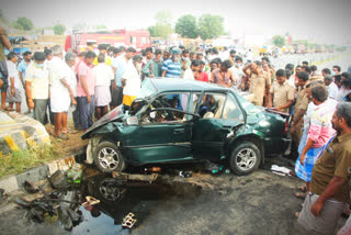 Kerala youngers death in accident in Namakkal National Highways