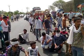 Farmers jammed highway when wheat was not weighed